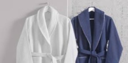 Φωτογραφία Κατηγορίας Μπουρνούζια Ανδρικά Μπάνιου | Γαρύφαλλο - Λευκά Είδη